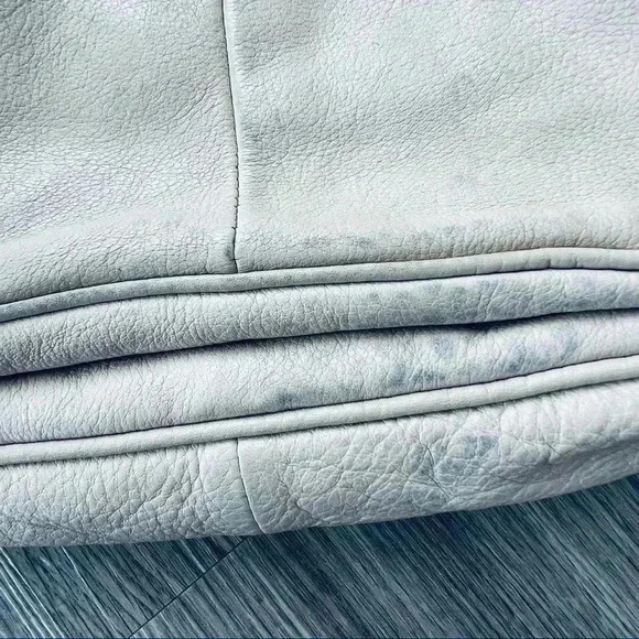 MARC  JACOBS CREAM OFF WHITE PEBBLE LEATHER SHOULDER GOLD HARDWARE BAG - Picture 10 of 15